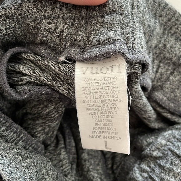 Vuori Joggers - Large - Picture 3 of 3